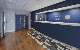 Travelodge Cardiff Central